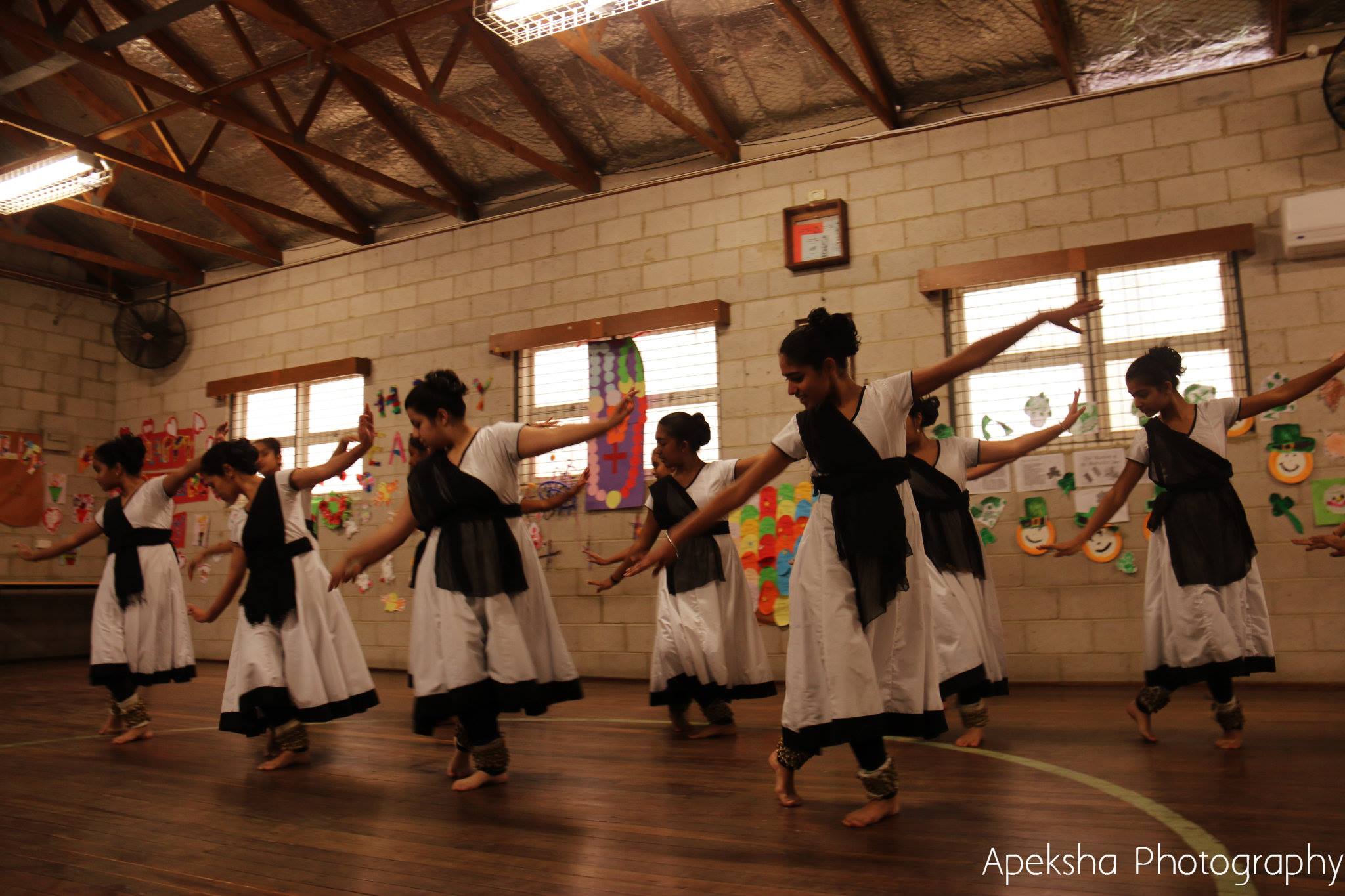 Ruchi Sanghi Dance Company Classes Banner dance students practicing in class